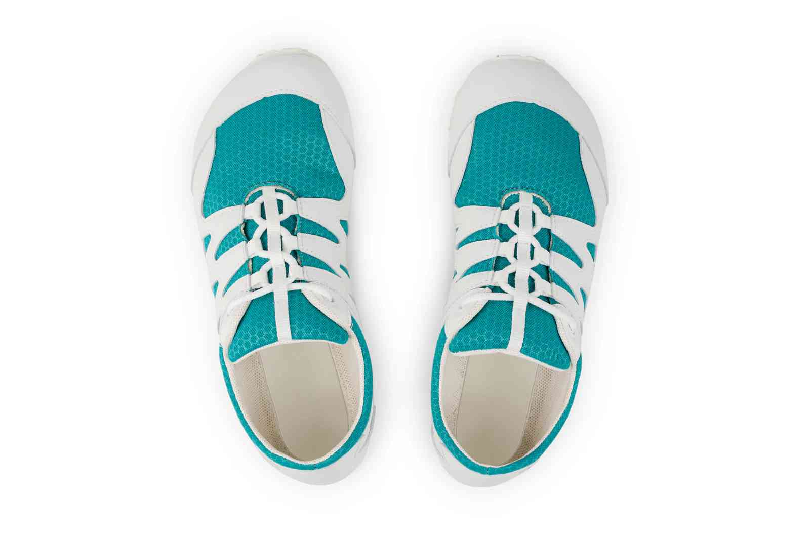 Ahinsa Shoes Chitra Trek and Trail barefoot white-blue sneakers